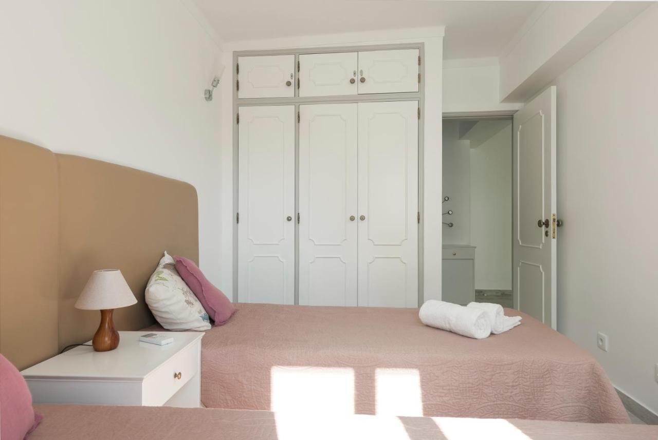 Chantal Apartment - Near The Beach - Quarteira Luaran gambar